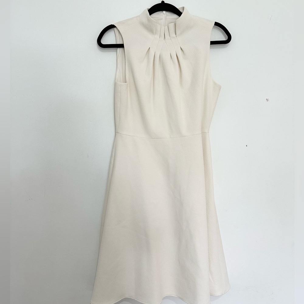 Adrianna Papell Ruffle Neckline Fit and Flare Dress Dress size 4 - Picture 2 of 5